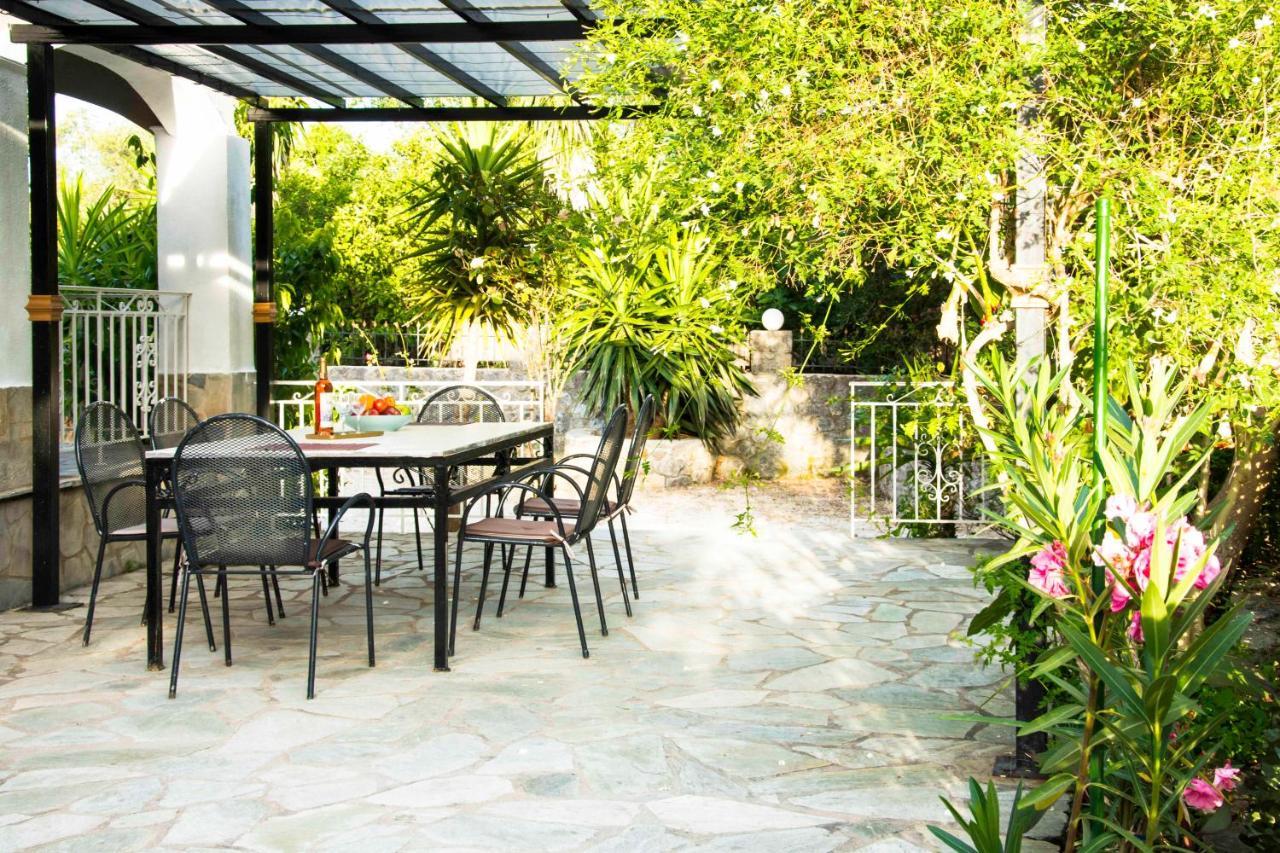 Vátos Villa Eros מראה חיצוני תמונה